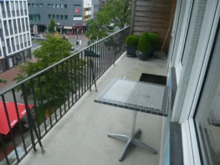 Balkon (2) - Wohnung mieten in Hamm - Hamm Zentrum mit 2 Zimmer, 2 Balkone und EBK in der Innenstadt/Fußgängerzone Hamm