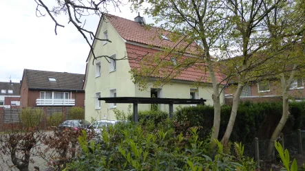 Hausansicht seitlich - Haus mieten in Münster - Freistehendes EFH mit Garten Münster Süd