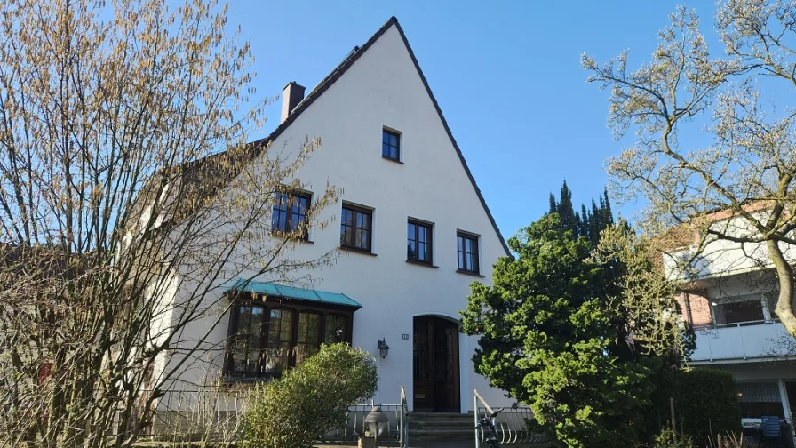 Hauseingang - Haus mieten in Münster / Hiltrup - Ein Haus, das die ganze Familie glücklich macht!