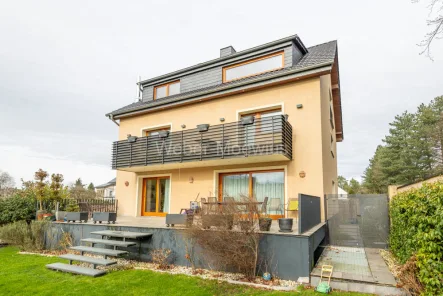 3287 Gartenansicht 2 - Haus kaufen in Köln / Dünnwald - Modernisiertes Einfamilienhaus, großer Garten in ruhiger Lage