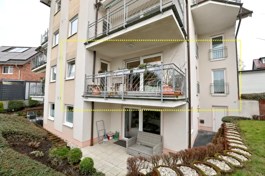 3286 Rückansicht - Wohnung kaufen in Neunkirchen-Seelscheid - Vermietete 3-Zimmer-Wohnung mit Balkon als Anlageobjekt in zentraler Lage / 3,88 % Rendite