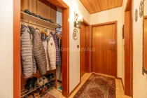 3371 Garderobe