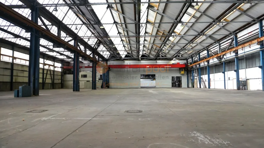  - Halle/Lager/Produktion mieten in Hannover - Produktions-/Lagerhalle, ca. 6.000 m², mit drei Kranbahnen in 30453 Hannover PROVISIONSFREI zu verm.