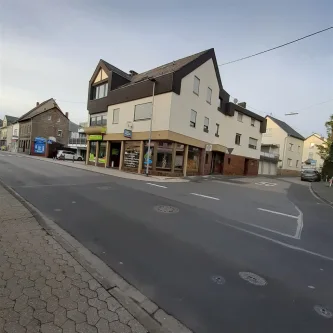 Nicht zu übersehen! - Büro/Praxis mieten in Neuwied - *Büro oder Praxisraum übers Eck*bereits vermietet