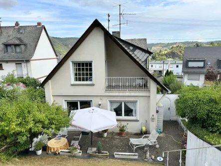 Außenansicht (1) - Haus kaufen in Boppard - Sinnvoll modernisieren... "Ihr Traumhaus wartet auf SIE"!