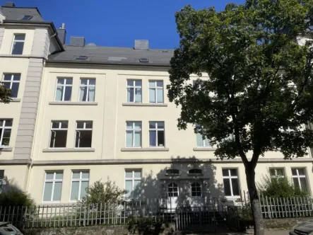 Bild1 - Wohnung kaufen in Saarbrücken - gepflegte Wohnung in denkmalgeschützten Objekt, in St. Arnual