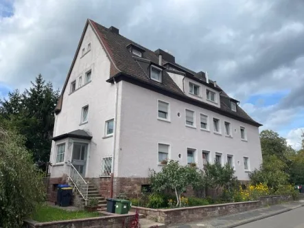 Bild1 - Haus kaufen in Saarbrücken - gepflegtes Dreifamilienhaus in ruhiger Höhenlage Saarbrücken, "Hohe Wacht"