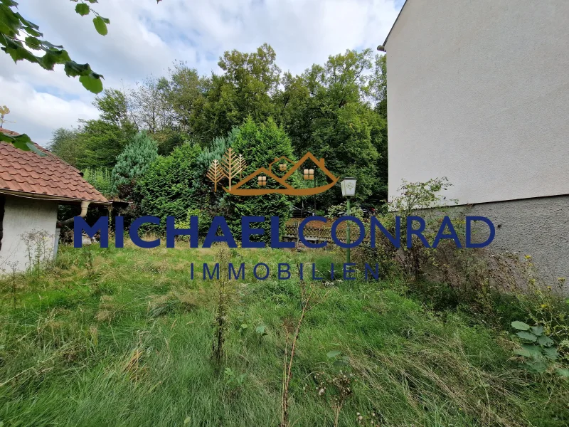 Garten - Haus kaufen in Schmelz - VERKAUFT / Handwerker Haus in Schmelz zum Kauf