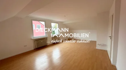 Wohnzimmer - Wohnung mieten in Ergste - Mietwohnung in Ergste – frisch modernisiert und bezugsfertig!