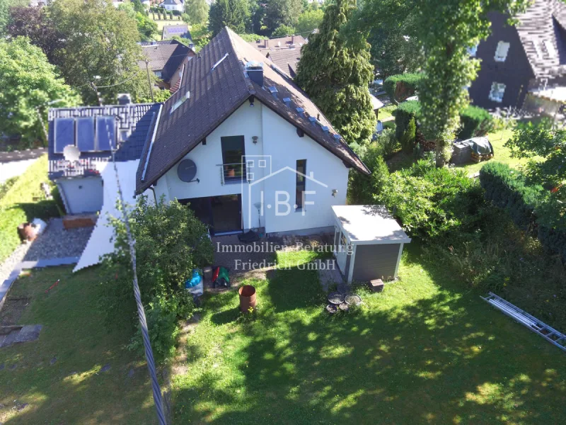 Ansicht  - Wohnung kaufen in Freudenberg - Eigentumswohnung mit eigenem Garten und Außensauna in Freudenberg-Alchen