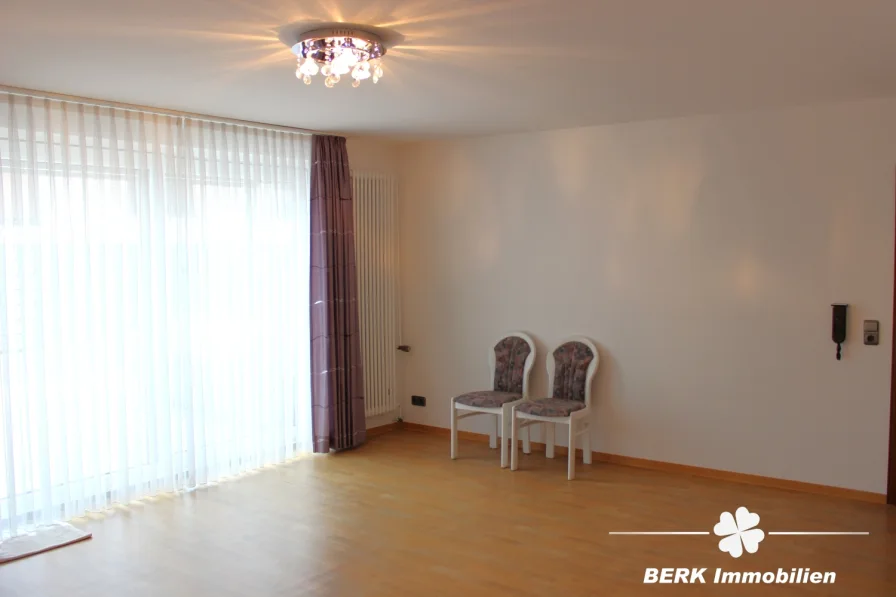 BERK Immobilien - Schlafzimmer EG