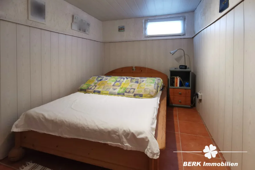 BERK Immobilien - Gästezimmer Keller