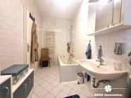 Badezimmer EG