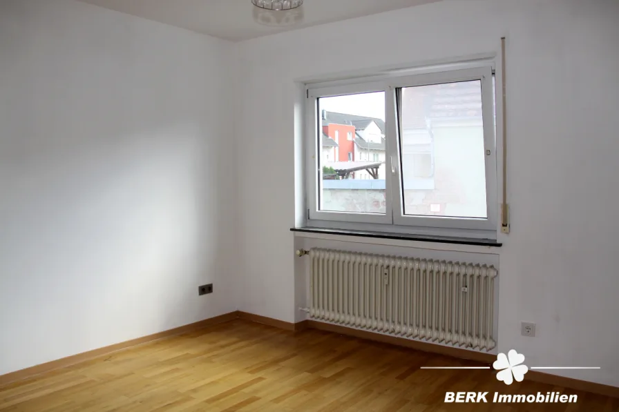 BERK Immobilien - EG - Zimmer