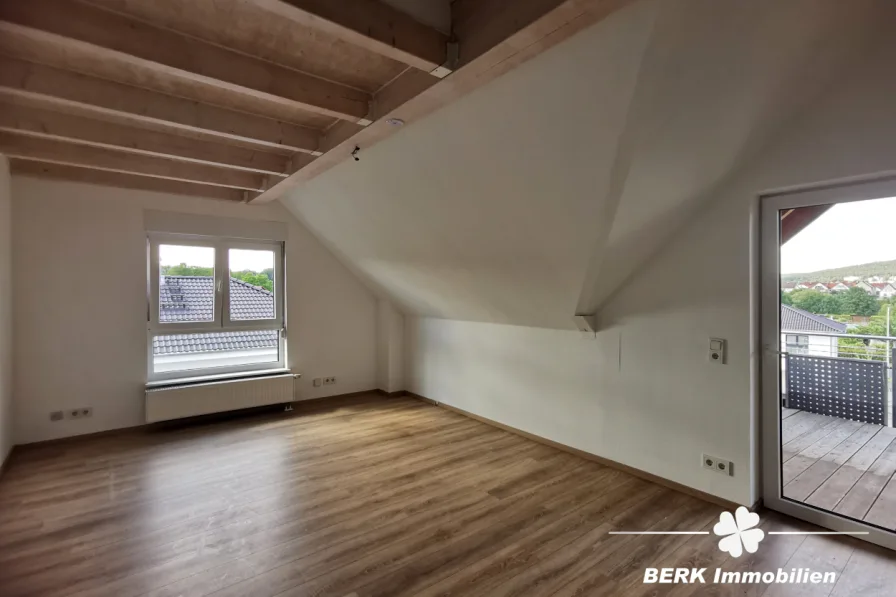 BERK Immobilien - Küche oder Zimmer