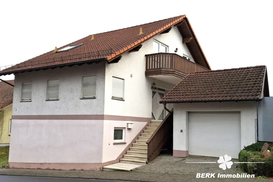 Frontansicht - Haus kaufen in Lützelbach / Seckmauern - BERK Immobilien – Gemütliches Einfamilienhaus mit idyllischem Ausblick in Seckmauern