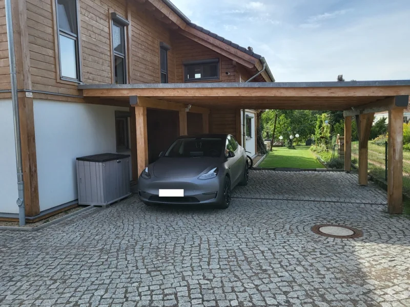 Carport