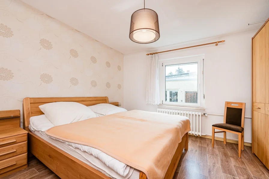 Schlafzimmer im EG