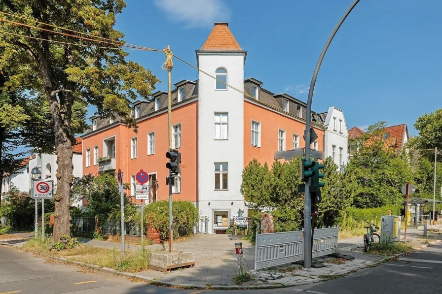 Außenansicht - Wohnung kaufen in Berlin - Lichtdurchflutete Dachgeschosswohnung nahe des Schweizer Viertels