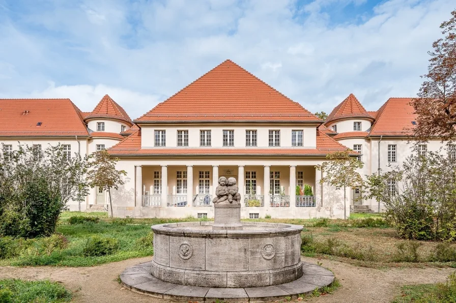 Rückseite des Hauses - Wohnung kaufen in Berlin - Freie 3-Zimmer-Wohnung im exklusiven Ludwig Hoffmann Quartier