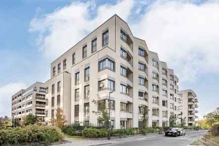 Außenansicht - Wohnung kaufen in Berlin - Hochwertiger 2-Zimmer Neubau mit Balkon am Kissinger Platz