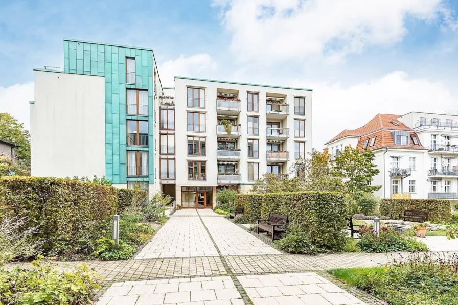 Hausansicht - Wohnung kaufen in Berlin - Investment in der Seniorenresidenz nahe des Botanischen Gartens