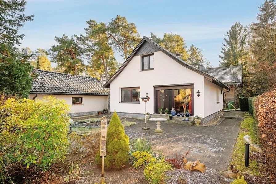 Terrasse - Haus kaufen in Wandlitz - Einfamilienhaus mit großem Grundstück nahe Wandlitzer See