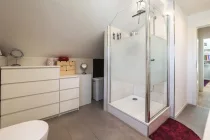 Badezimmer DG