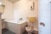 Badezimmer OG Vorderhaus