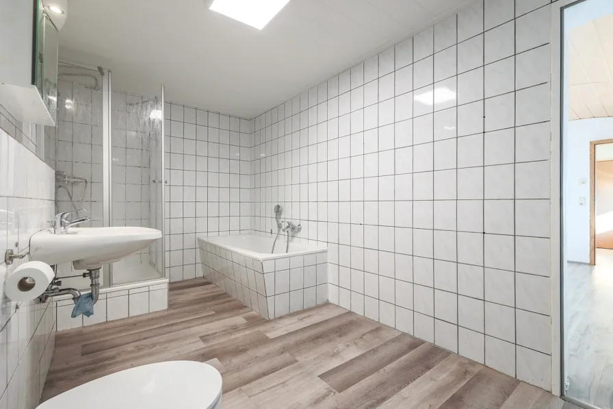 Badezimmer OG Hinterhaus