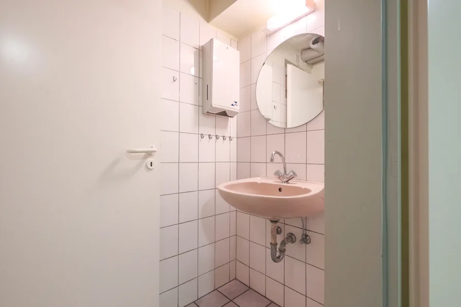 Mitarbeiter Toiletten UG