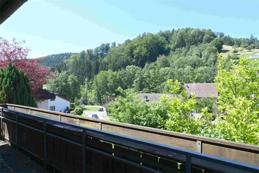 Aussicht vom Balkon - Haus kaufen in Wüstenrot - Ruhe. Du willst Ruhe und gute Luft...