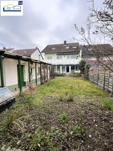 Gartenansicht - Haus kaufen in Schifferstadt - 2-3 Familienhaus mit schönem Garten in Schifferstadt