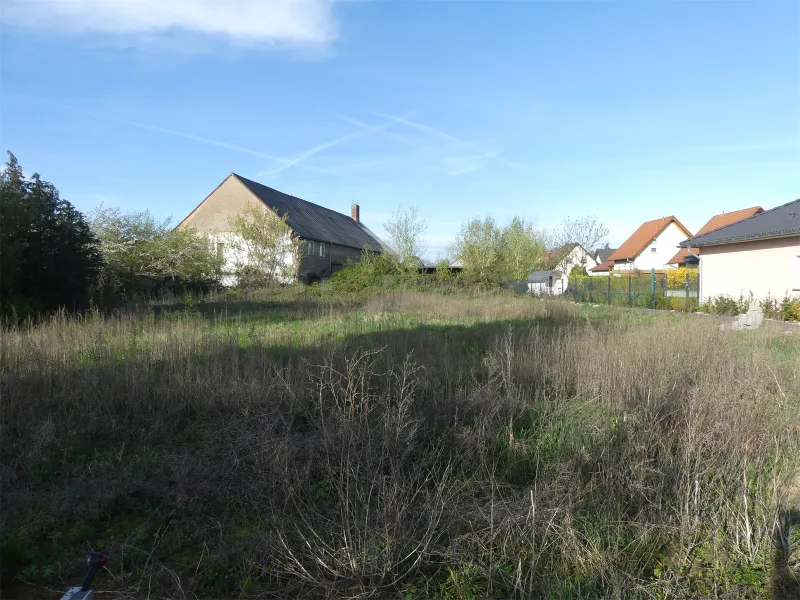 Ansicht Grundstück - Grundstück kaufen in Riesa - Baugrundstück für Einfamilienhaus in zweiter Baureihe in Riesa Gröba