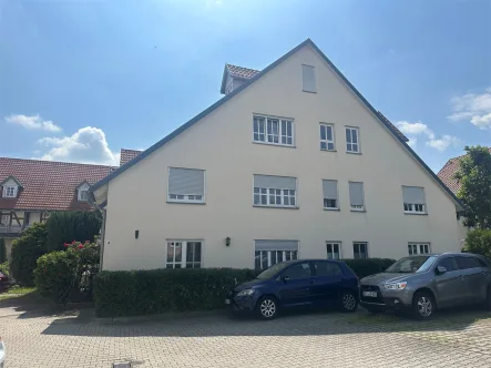 Objektbild - Wohnung mieten in Gauernitz - Geräumige 3-Zimmer-Wohnung in Gauernitz