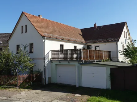 Hausansicht Rückseite - Haus kaufen in Niederau - Geräumiges Wohnhaus mit Sonnenterrasse im Ortskern von Niederau