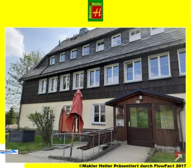 Vorderansicht - Haus kaufen in Hermsdorf - Seniorenhaus in idyllischer Lage im Erzgebirge