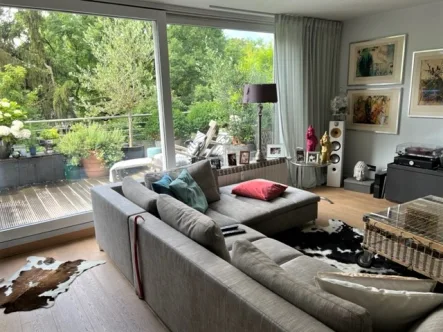 Wohnbereich - Wohnung kaufen in Essen - KOMFORTABEL & AUSSICHTSREICH!4 Zimmer-Maisonette-Wohnung in Essen-Stadtwald