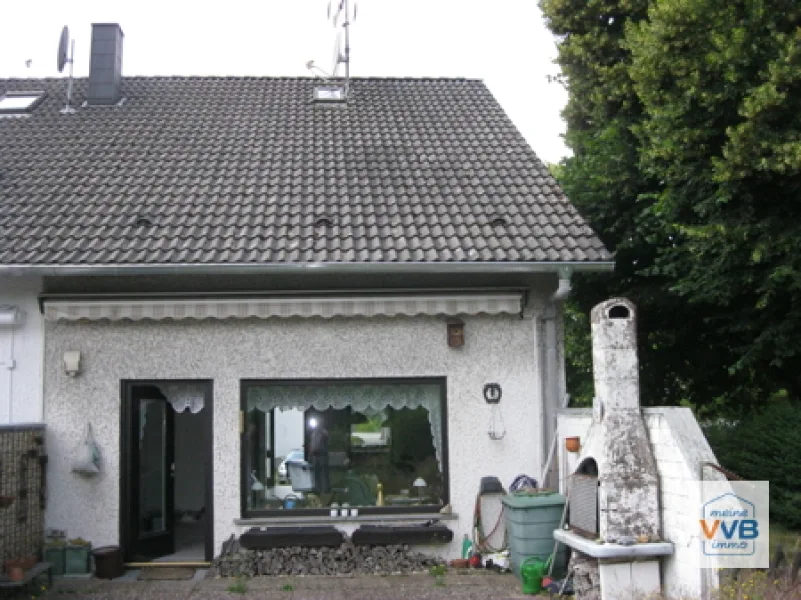  - Haus kaufen in Merchweiler - 1-Familienhaus in ruhiger dennoch zentraler Lage von Merchweiler / Garage u. 2 Stellplätze