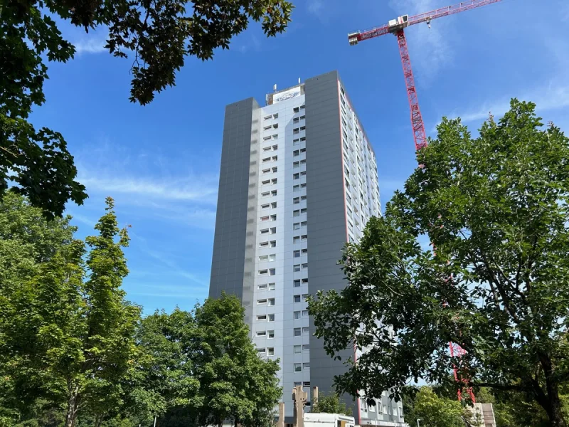  - Wohnung kaufen in Saarlouis - Gepflegte Eigentumswohnung mit Balkon und Fernblick in Saarlouis