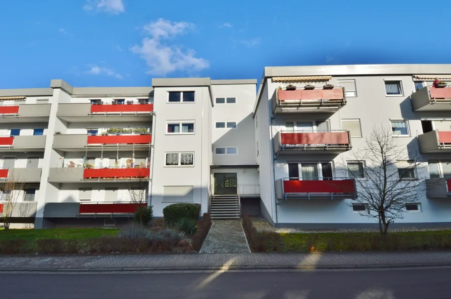  - Wohnung kaufen in Saarbrücken / Dudweiler - Zwei-Zimmer-Wohnung zur Kapitalanlage nahe der Universität Saarbrücken