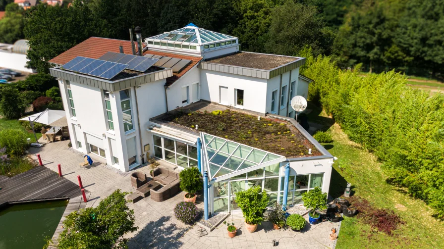 Hauptgebäude - Haus kaufen in Neunkirchen - Exklusives Anwesen in Neunkirchen