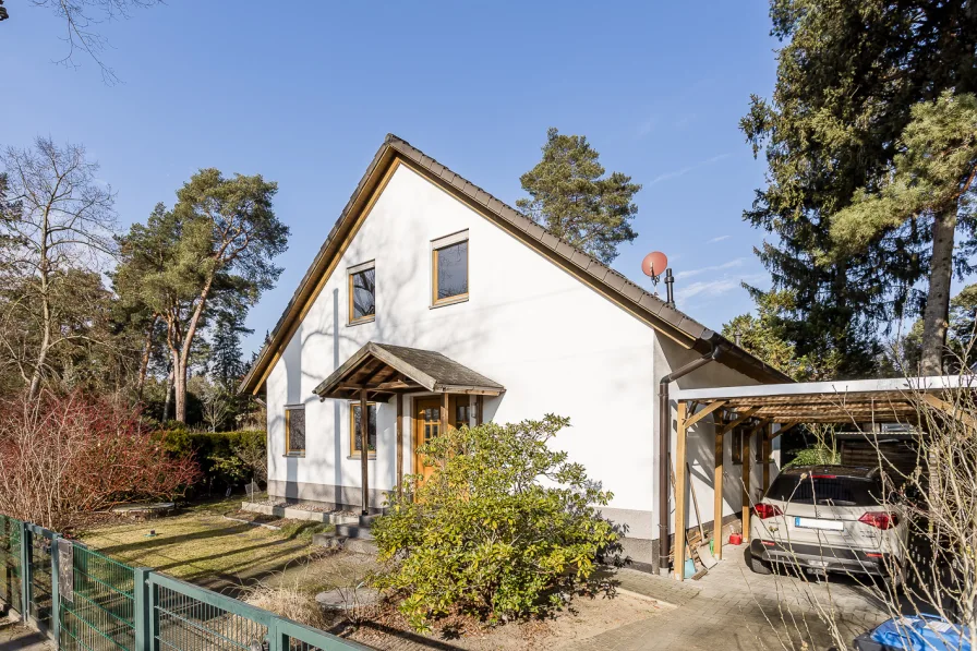 Ansicht Haus/Carport