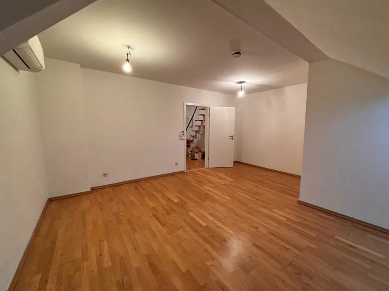  - Wohnung mieten in Oranienburg - DG-Maisonette-Wohnung zentral OT Sachsenhausen