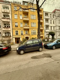 Vorderhaus - Wohnung kaufen in Berlin / Friedenau - Wunderschöne 2-Zi Altbauwohnung,1.OG mit Balkon in Friedenau