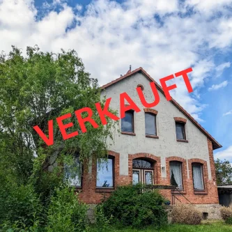 Verkauft - Haus kaufen in Lauenau - Wer küsst Dornröschen aus dem Schlaf