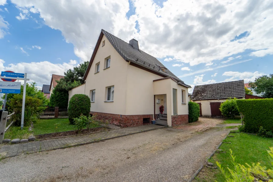 Ansicht - Haus kaufen in Penig - Kleines Einfamilienhaus in ruhiger Wohnlage