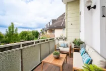 Virtual Staging Balkon Ansicht 1