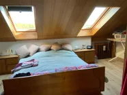 Schlafzimmer DG