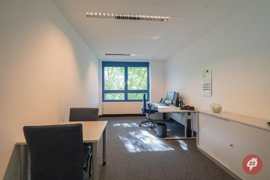 Büro Bsp1